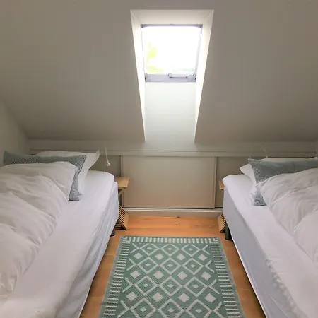 Troense By The Sea 3*