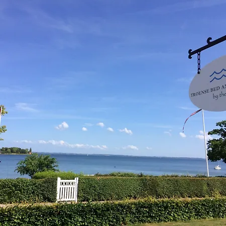 Bed & Breakfast Troense By The Sea 3*