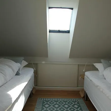 Troense By The Sea Oda ve Kahvaltı 3*