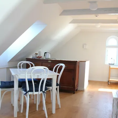 Bed & Breakfast Troense By The Sea Svendborg