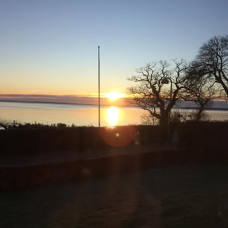 Bed & Breakfast Troense By The Sea 3*