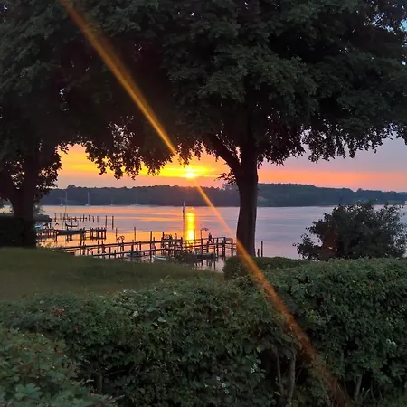 Troense By The Sea 3* 斯文堡