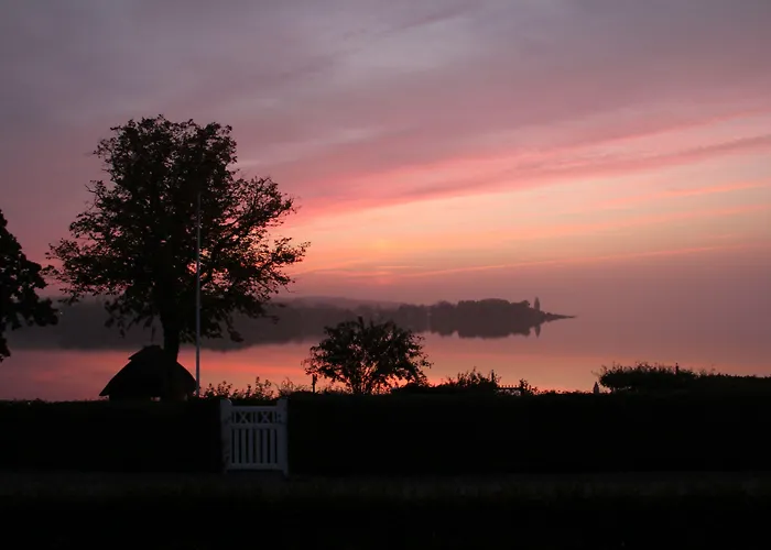 Bed & Breakfast Troense By The Sea 3*